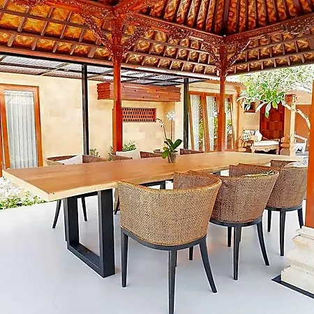 Balinese Superior With Pool In Ubud Center