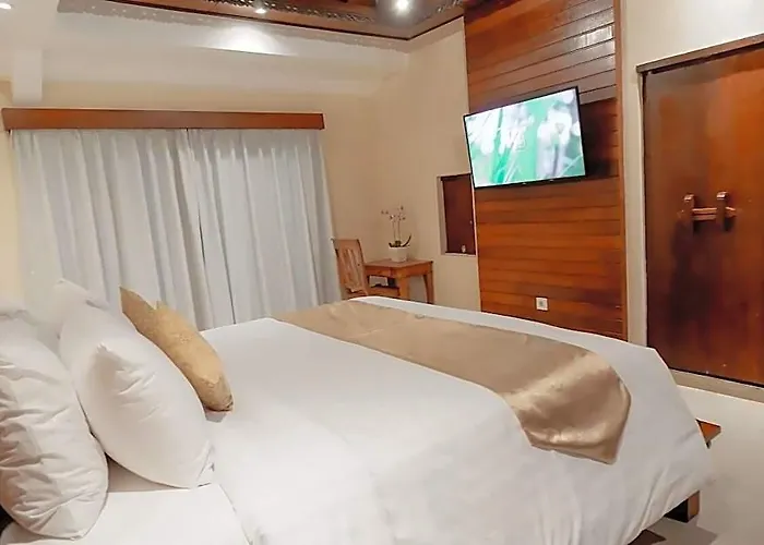 ホテル Balinese Superior With Pool In Ubud Center